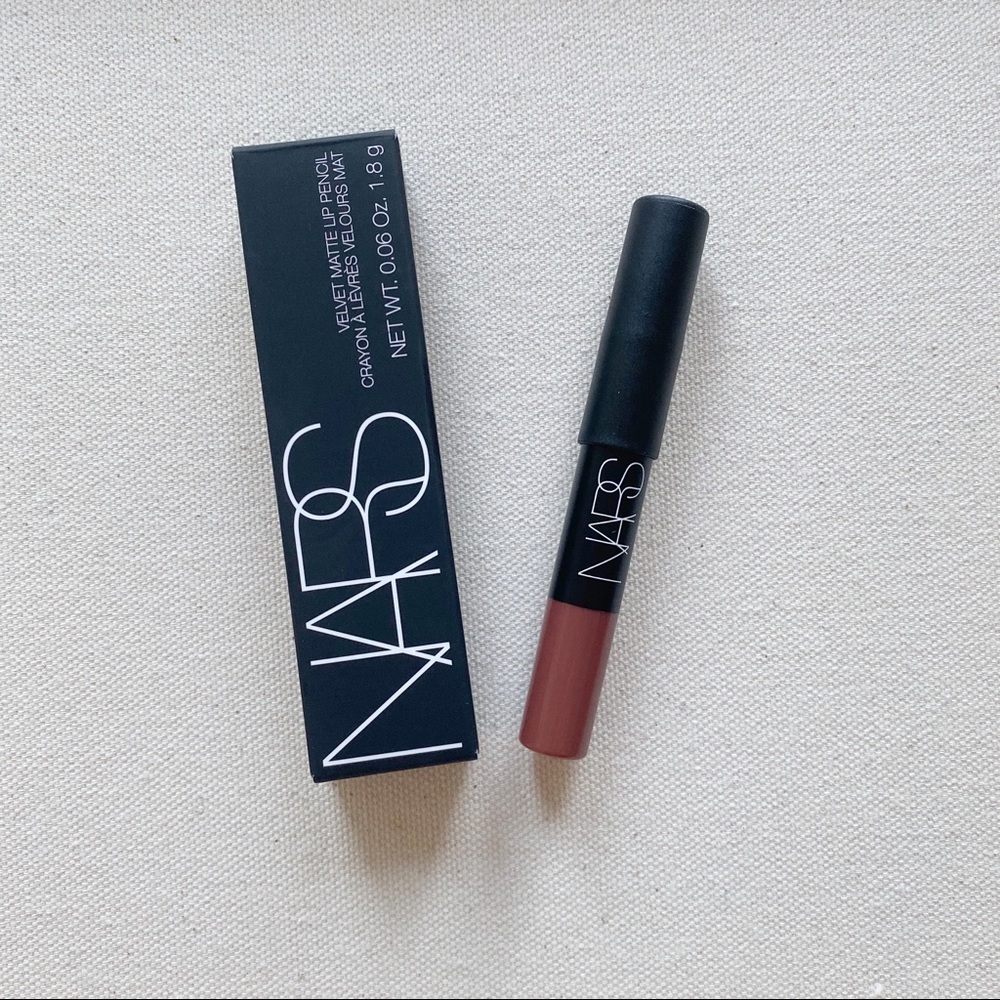 💅🏻 Nars Velvet Matte Lip Pencil